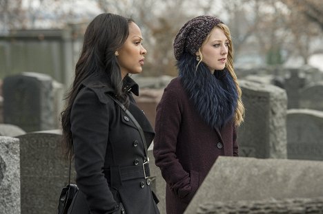 Meagan Good, Ella Rae Peck - Deception - Filmfotos