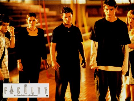 Elijah Wood, Clea DuVall, Shawn Hatosy, Josh Hartnett, Laura Harris - The Faculty - Lobbykarten