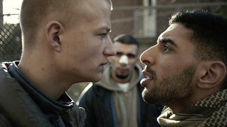 Gustav Dyekjær Giese, Ali Abdul Amir Najei, Dulfi Al-Jabouri - Nordvest - Do filme