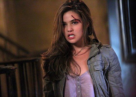Danielle Campbell - The Originals - The Brothers That Care Forgot - Van film