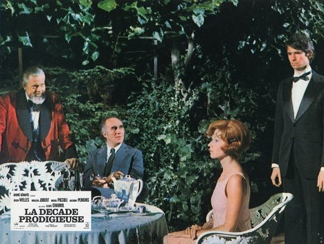 Orson Welles, Michel Piccoli, Marlène Jobert, Anthony Perkins - La Décade prodigieuse - Lobby Cards