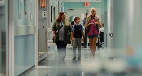 Melissa McCarthy, Jaeden Martell, Naomi Watts - Miluj suseda svojho - Z filmu