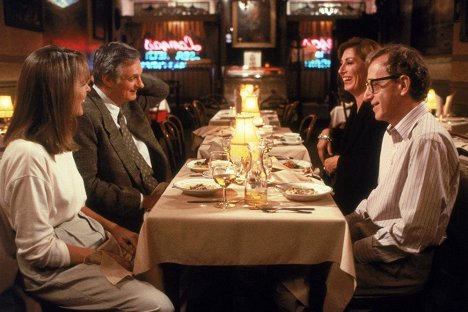 Diane Keaton, Alan Alda, Anjelica Huston, Woody Allen - Tajemná vražda na Manhattanu - Z filmu