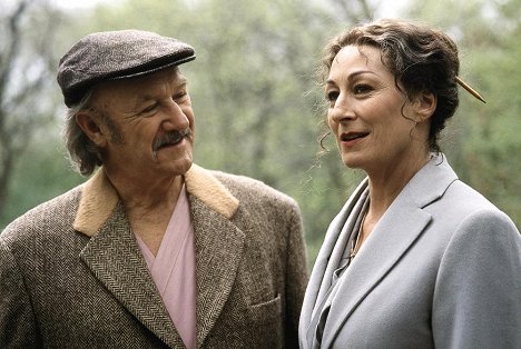 Gene Hackman, Anjelica Huston - La Famille Tenenbaum - Film