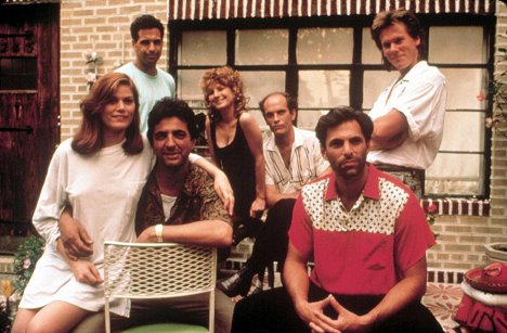 Linda Fiorentino, Tony Spiridakis, Joe Mantegna, Chloe Webb, John Malkovich, Ken Olin, Kevin Bacon - Queens Logic - Promo