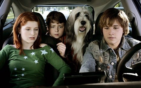 Zena Grey, Spencer Breslin, Shawn Pyfrom - Shaggy Dog - Filmfotos