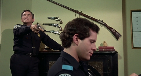 G. W. Bailey, Steve Guttenberg - Policajná akadémia - Z filmu