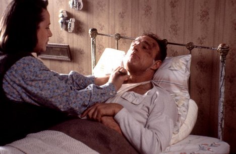 Kathy Bates, James Caan - Misery - Photos