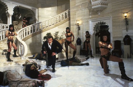 Roger Moore - 007 - Operação Tentáculo - Do filme