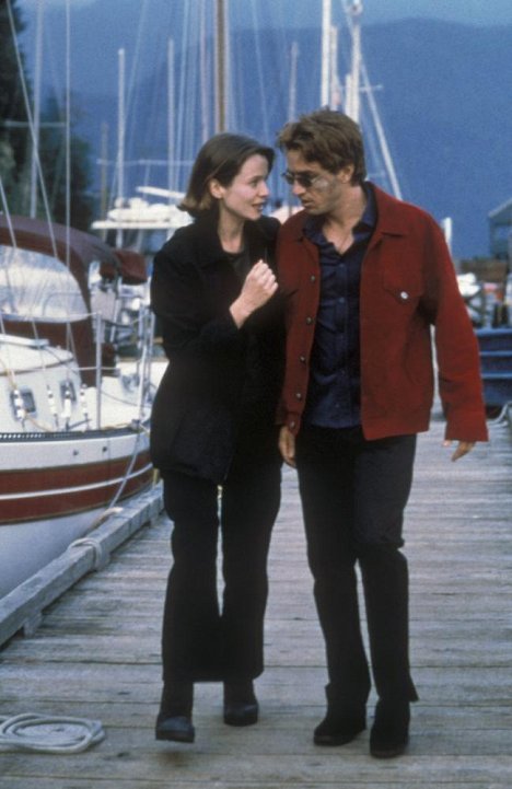 Emily Watson, Dermot Mulroney - Trixie - Z filmu