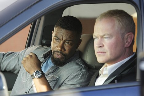 Michael Jai White, Neal McDonough - El regreso de Falcon - De la película