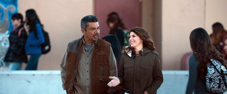 George Lopez, Marisa Tomei - Spare Parts - Z filmu