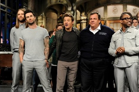 Adam Levine, Jeremy Renner, Chris Christie - Saturday Night Live - Filmfotos
