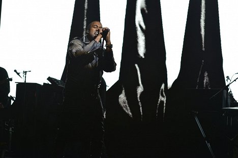 Kanye West - Saturday Night Live - Photos