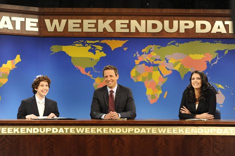 Vanessa Bayer, Seth Meyers, Cecily Strong - Saturday Night Live - Photos