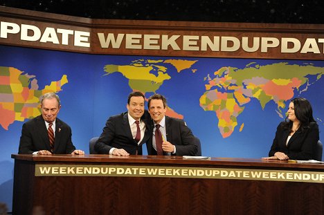 Michael Bloomberg, Jimmy Fallon, Seth Meyers, Cecily Strong - Saturday Night Live - Filmfotos