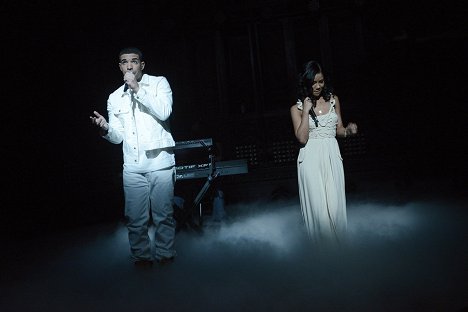Drake - Saturday Night Live - Photos