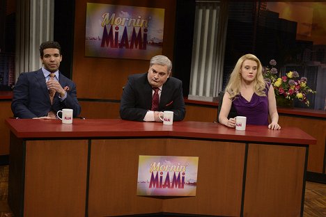 Drake, Bobby Moynihan, Kate McKinnon - Saturday Night Live - Photos