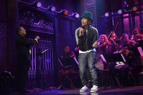 Hans Zimmer, Pharrell Williams - Saturday Night Live - Photos