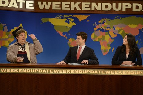 Bobby Moynihan, Colin Jost, Cecily Strong - Saturday Night Live - Filmfotos