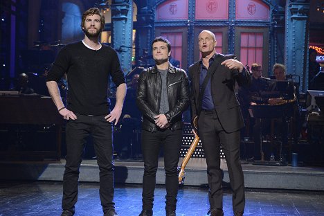 Liam Hemsworth, Josh Hutcherson, Woody Harrelson - Saturday Night Live - Z filmu