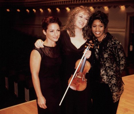 Gloria Estefan, Meryl Streep, Angela Bassett - Music of the Heart - Kuvat elokuvasta