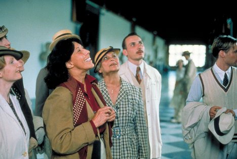 Lily Tomlin - Té con Mussolini - De la película