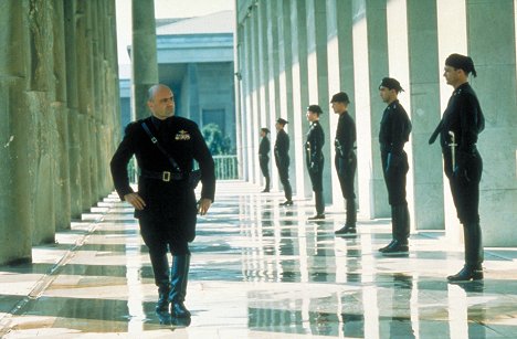 Claudio Spadaro - Té con Mussolini - De la película