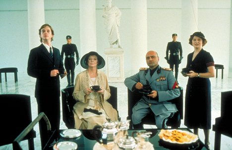 Maggie Smith, Claudio Spadaro - Čaj s Mussolinim - Promo