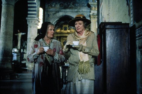 Judi Dench, Maggie Smith - Tea with Mussolini - Film