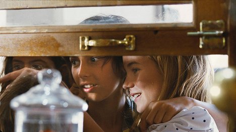 Romain Millot, Solène Forveille - Un balcon sur la mer - De la película