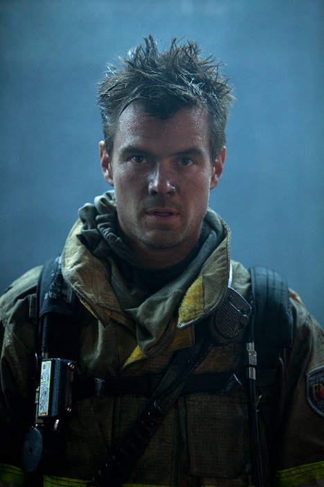 Josh Duhamel - Fire with Fire - Ristitulessa - Kuvat elokuvasta