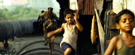 Ayush Mahesh Khedekar - Milionář z chatrče - Z filmu