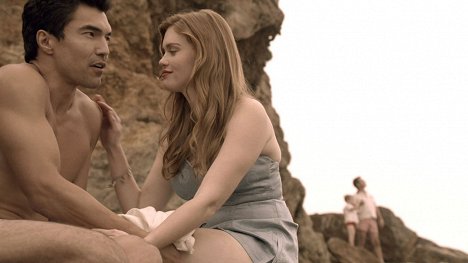 Ian Anthony Dale, Holland Roden - The Event - Loyalty - Do filme