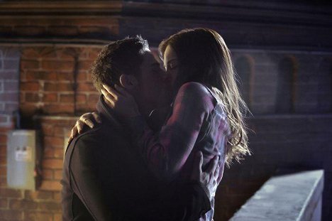 Jay Ryan, Kristin Kreuk - Beauty and the Beast - Cold Case - Do filme