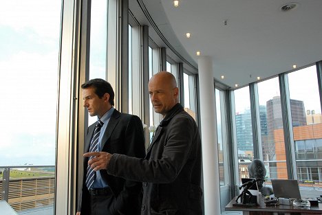 Hans-Werner Meyer, Christian Berkel - Der Kriminalist - Vertrauenssache - Filmfotos