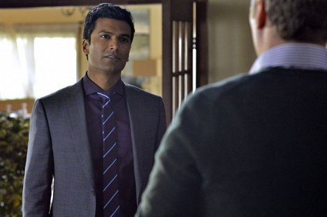 Sendhil Ramamurthy - Beauty and the Beast - Guess Who's Coming to Dinner? - Photos