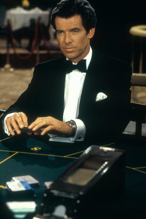 Pierce Brosnan - James Bond: Aranyszem - Filmfotók