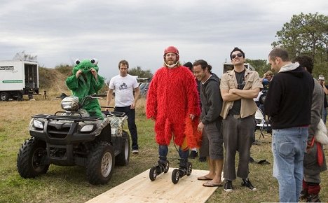 Dave England, Ryan Dunn, Chris Pontius, Johnny Knoxville - Jackass második rész - Filmfotók