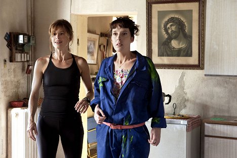 Corinne Puget, Christine Anglio - Arrête de pleurer Pénélope - Z filmu