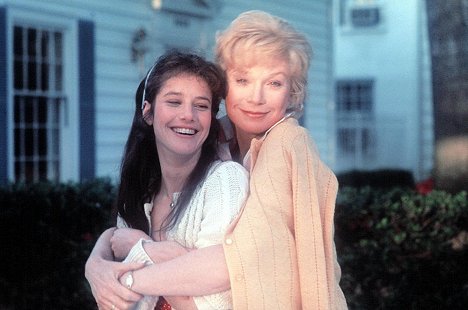 Debra Winger, Shirley MacLaine - Cena za nežnosť - Z filmu