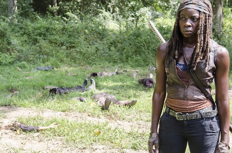 Danai Gurira - Živí mrtví - Vzpomínky - Z filmu