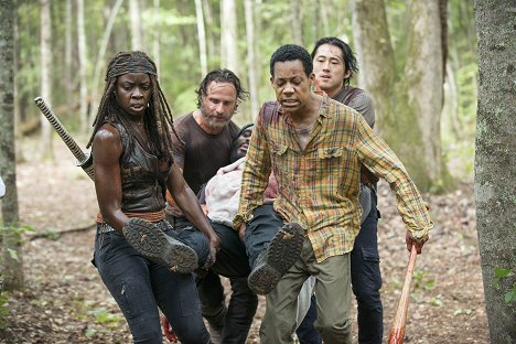 Danai Gurira, Andrew Lincoln, Tyler James Williams, Steven Yeun - The Walking Dead - What Happened and What's Going On - Photos