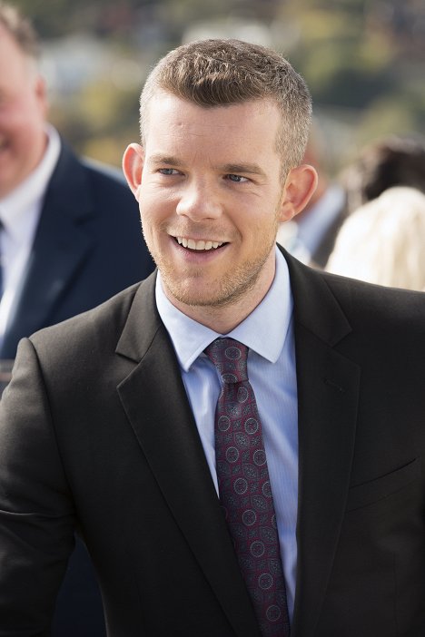 Russell Tovey - Hledání - Looking for a Plus-One - Z filmu