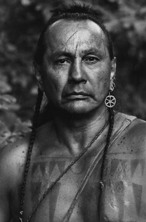 Russell Means - The Last of the Mohicans - Do filme