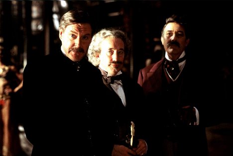 James Fleet, Ciarán Hinds, Simon Callow - Das Phantom der Oper - Filmfotos