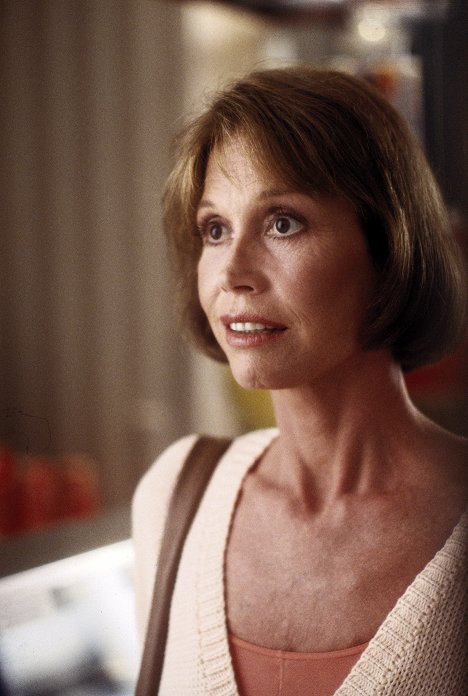 Mary Tyler Moore - Just Between Friends - Do filme