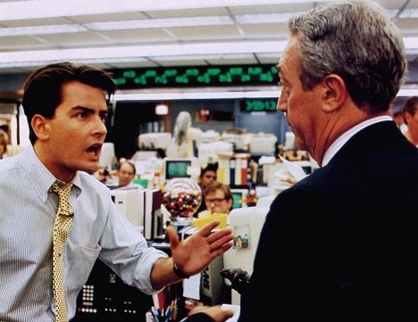 Charlie Sheen, James Karen - Wall Street - Film