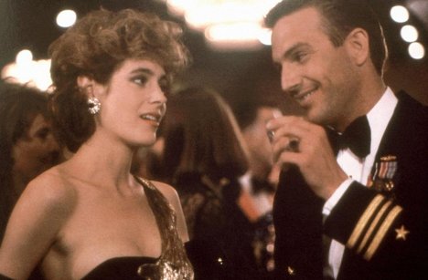 Sean Young, Kevin Costner - Bez východiska - Z filmu