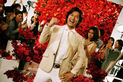 Shōsuke Tanihara, Mayumi Sada - Handsome Suit - De la película